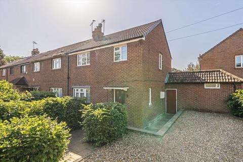 3 bedroom house for sale, Buckingham Road, Richmond TW10