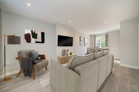 3 bedroom house for sale, Buckingham Road, Richmond TW10