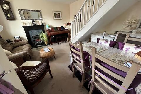 39 Cheslyn Close, Luton, LU2 8UA