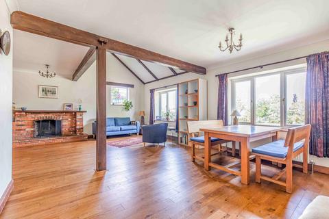 4 bedroom detached house for sale, Chain Free in South Walsham