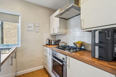 53 Pilton Drive, Edinburgh, EH5 2HJ