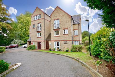 1 bedroom apartment for sale, The Views, George Street, Huntingdon.