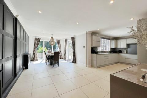 5 bedroom detached house for sale, ST. MICHAELS