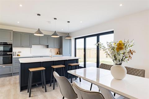 5 bedroom detached house for sale, Mulberry Mews, Sandwich Road, Whitfield, Dover
