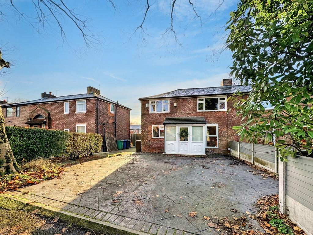 Rectory Lane Rettendon Rectory Lane, Prestwich, M25 3 bed semi-detached house for sale - £285,000