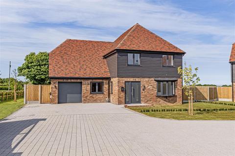 4 bedroom detached house for sale, Mulberry Mews, Sandwich Road, Whitfield,Dover
