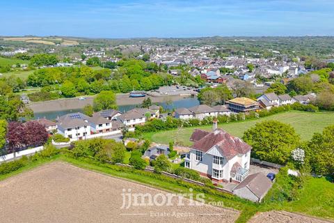 4 bedroom detached house for sale, St Dogmaels Road, CARDIGAN