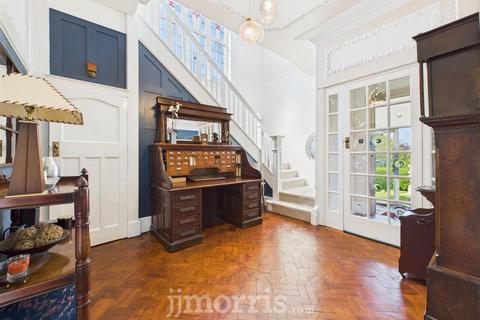 4 bedroom detached house for sale, St Dogmaels Road, CARDIGAN