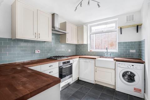 2 bedroom flat for sale, Coldharbour Lane, London, SE5