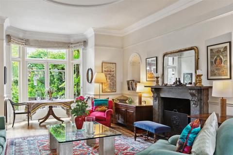 6 bedroom detached house for sale, Teignmouth Road, London,NW2