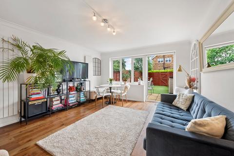 30 Alpine Road, Walton-on-thames, KT12 2NH