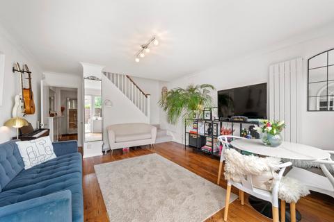 30 Alpine Road, Walton-on-thames, KT12 2NH