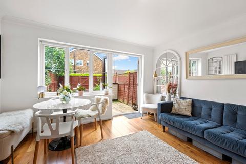 30 Alpine Road, Walton-on-thames, KT12 2NH