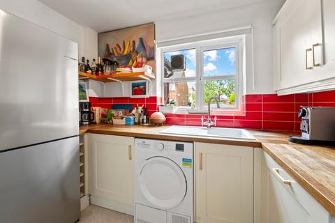 30 Alpine Road, Walton-on-thames, KT12 2NH