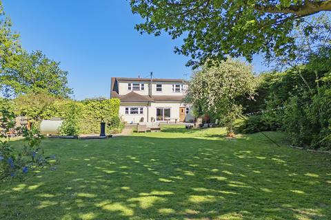 4 bedroom detached house for sale, Dowsett Lane, Ramsden Heath, CM11