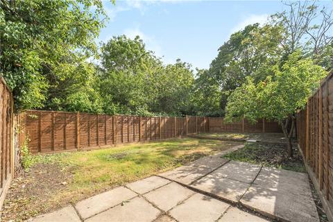 25a Lancaster Road, London, SE25 4BJ