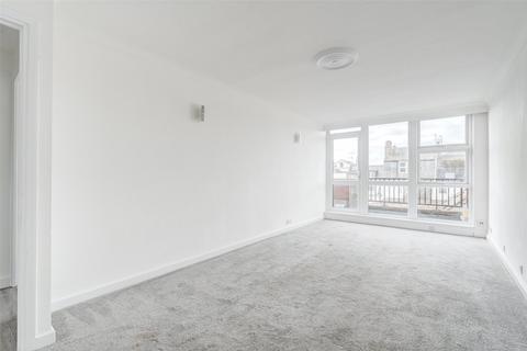 1 bedroom flat for sale, Guildbourne Centre, Worthing, West Sussex, BN11