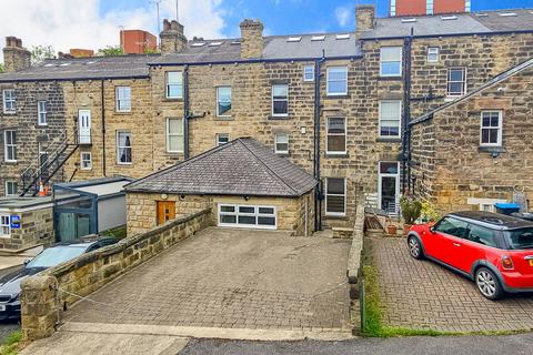 undefined, Kings Road, Harrogate, HG1