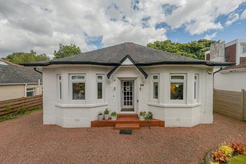 106 Braidholm Road, Giffnock, Glasgow, G46 6DF