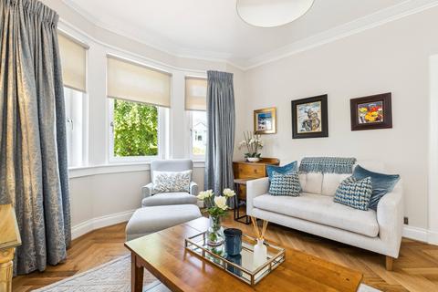 106 Braidholm Road, Giffnock, Glasgow, G46 6DF