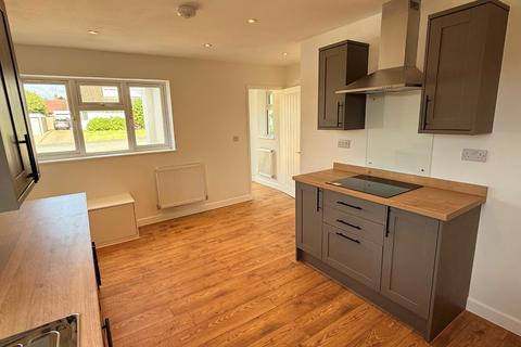 3 bedroom semi-detached bungalow for sale, Manor Close, Harpole, Northampton, NN7 4BX