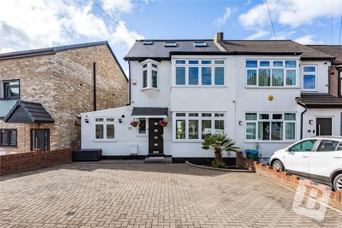 Mowbrays Road, Collier Row, RM5