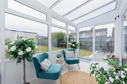 42 Chilgrove Close, Goring By Sea, Worthing, BN12 6NG