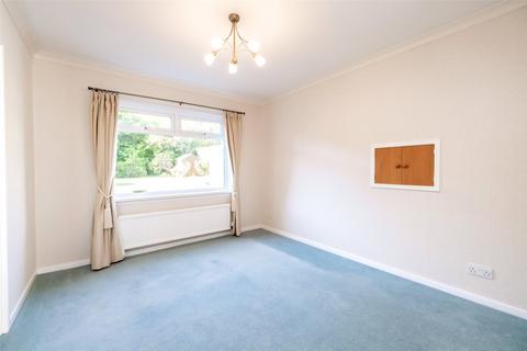 4 bedroom detached house to rent, Kirkbrae Avenue, Cults, Aberdeen, AB15