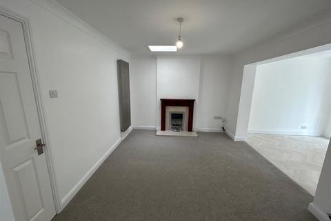 undefined, Elmridge, Leigh