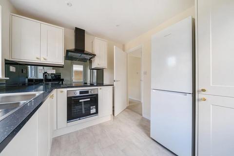 2 bedroom semi-detached bungalow for sale, Carterton,  Oxfordshire,  OX18