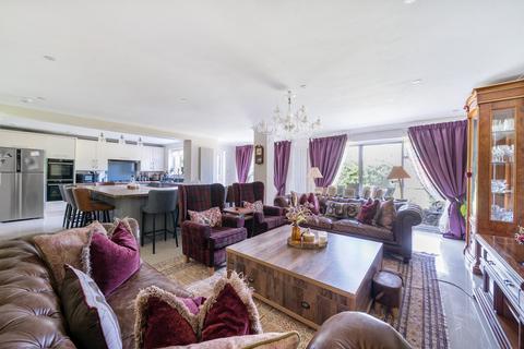 5 bedroom detached house for sale, Swiss Close, Wrecclesham, Farnham, GU10