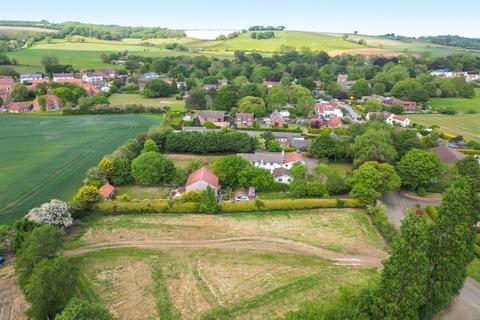 undefined, East Road, Tetford