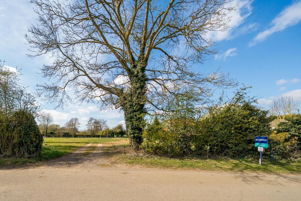 Site entrance.jpg