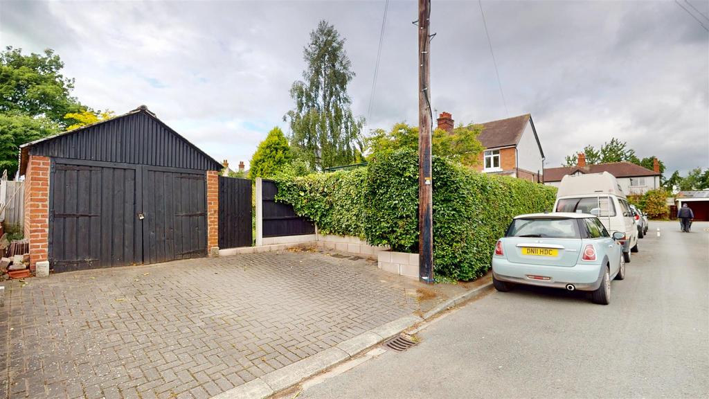 Hafren Road 24 Garage.jpg