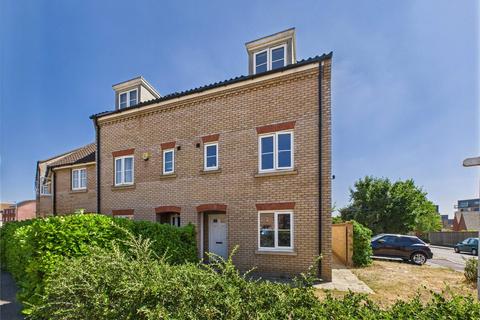 41 Bruff Road, Ipswich, IP2 8GT