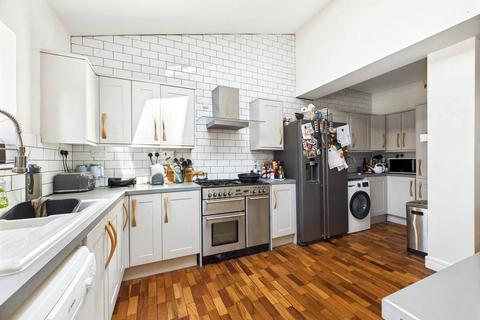 4 bedroom detached house for sale, Dobbs Lane, Kesgrave, IP5