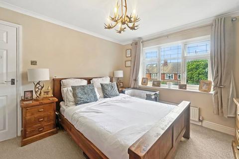 3 Jefferies Way, Stanford-le-hope, SS17 7DT