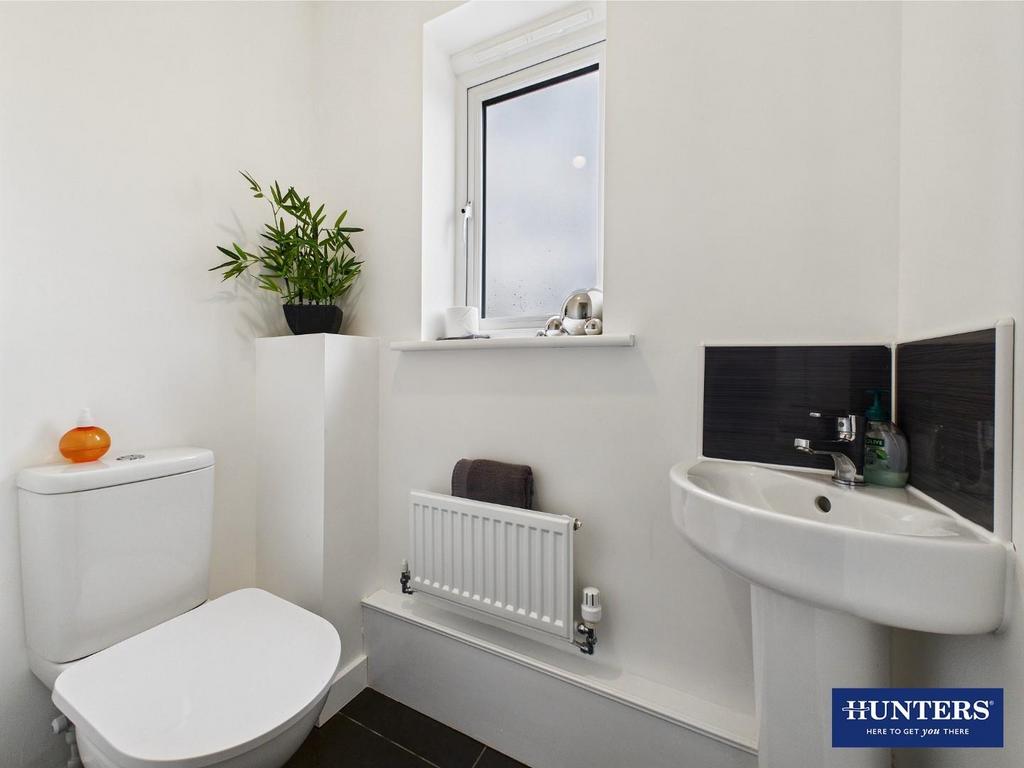 WC/Cloakroom