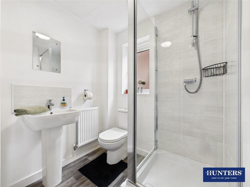 Master En-Suite