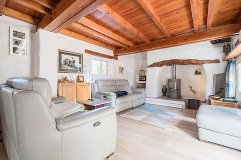 3 bedroom house for sale, Bishopstone Road, Stone