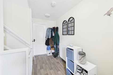 15 Batemoor Walk, Sheffield, S8 8EG