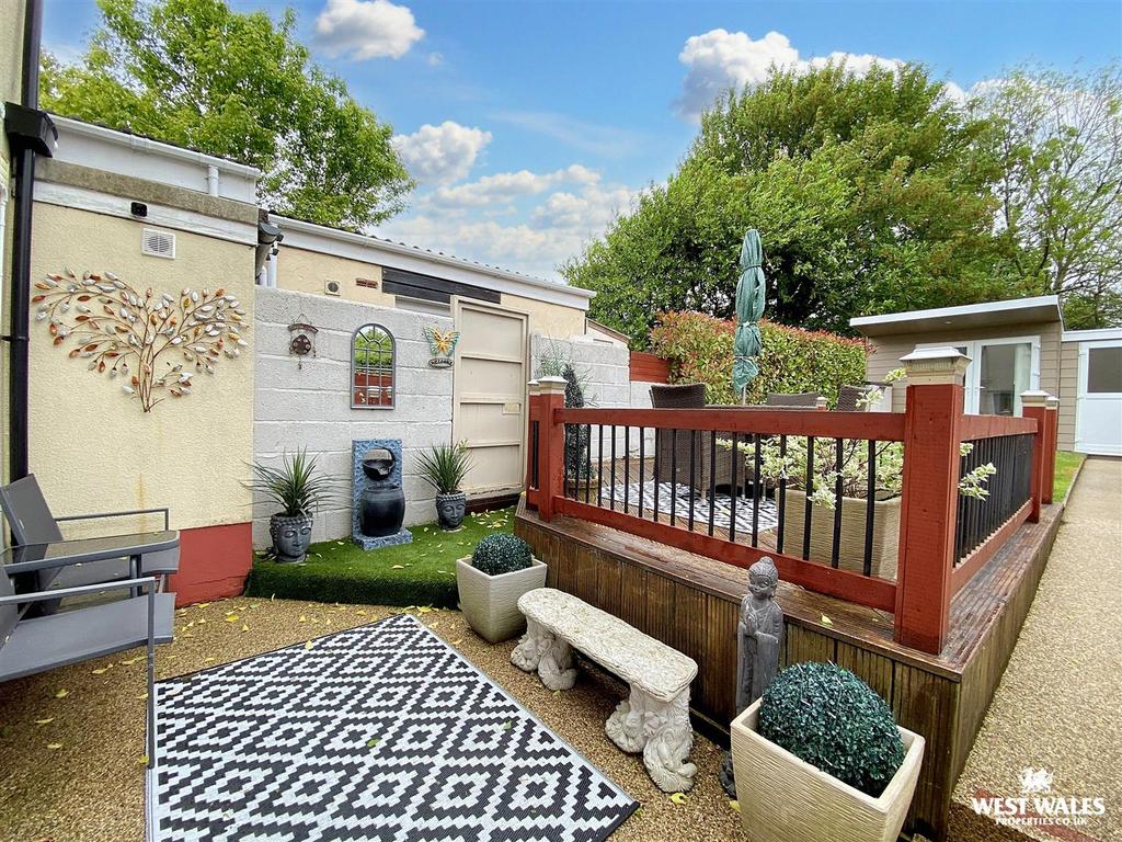 IMG 2050.jpg