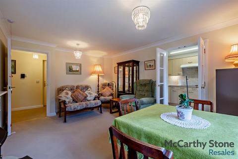 1 bedroom house for sale, Portman Court, Grange Road, Uckfield