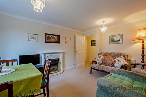 1 bedroom house for sale, Portman Court, Grange Road, Uckfield