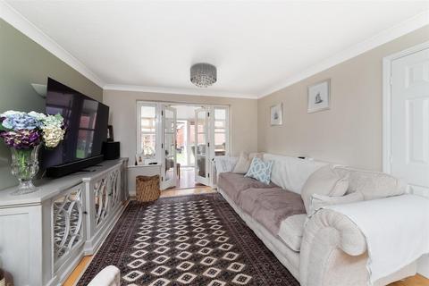 1 Blakehope Burn, Didcot, OX11 7XZ