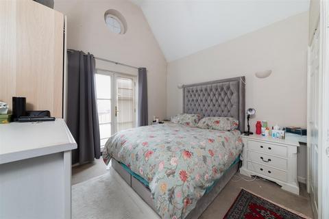 1 Blakehope Burn, Didcot, OX11 7XZ