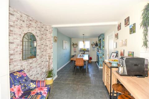 4 bedroom townhouse for sale, Mascroft Road, Trowbridge