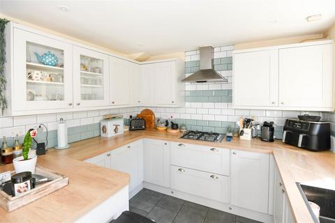 4 bedroom townhouse for sale, Mascroft Road, Trowbridge