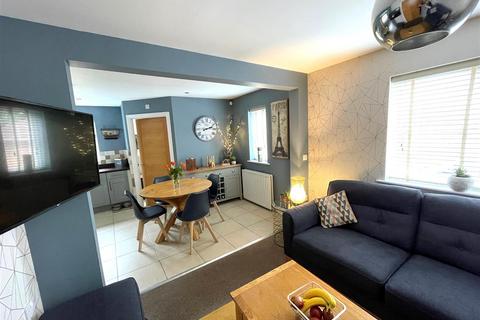 42 Capheaton Way, Seaton Delaval, Whitley Bay, NE25 0FE