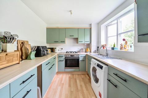 81 Otter Close, London, E15 2PT